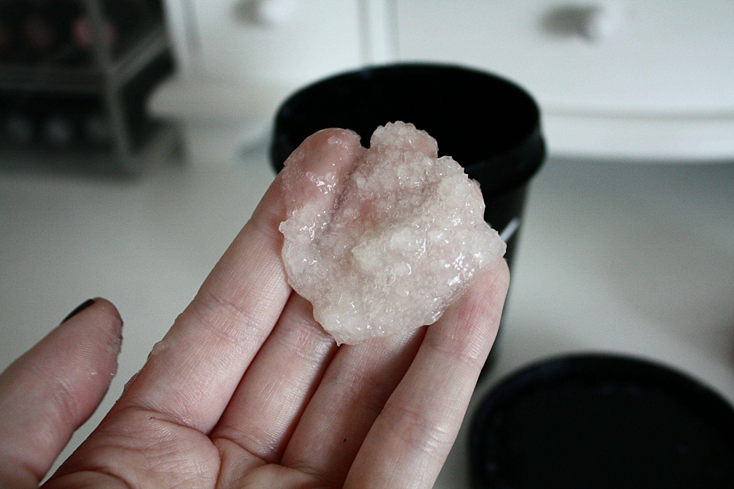 女生短发发型图片慵懒风,慵懒短发微卷发型