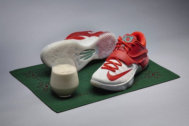 nba球员圣诞节穿什么鞋,nba球星平时穿什么鞋