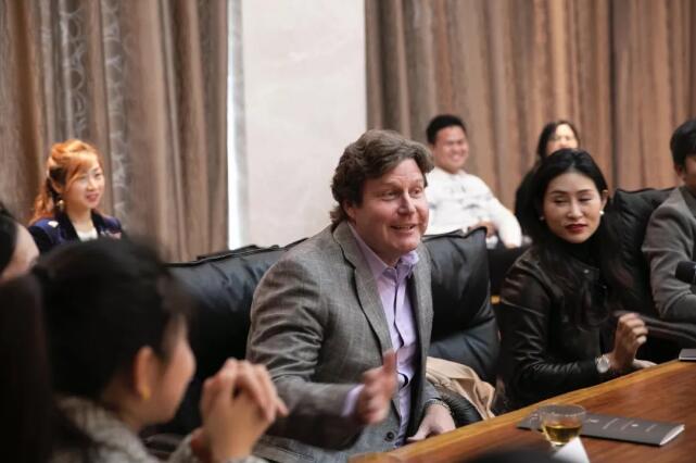 新年家居行业第一核炸：楷模集团发布代理美国最顶级六大家居品牌