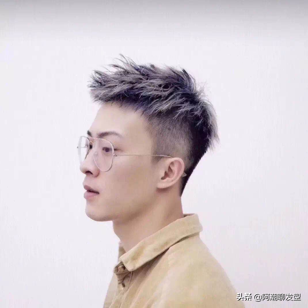 男士发型2020流行发型短发锡纸烫,男士m型短发发型2020流行发型