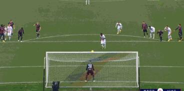 2-1！欧冠7冠王创28年纪录！伊布错失里程碑，C罗又笑了