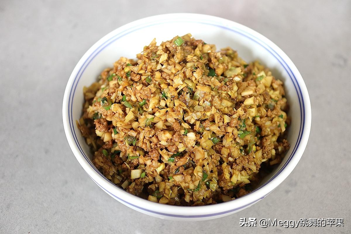 自己磨米粉做青团,做青团一斤半糯米粉加半斤粘米粉