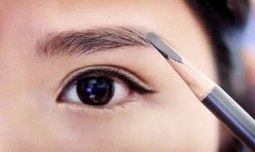 国货彩妆眉笔推荐新手用哪种,好用的国货彩妆眉笔推荐