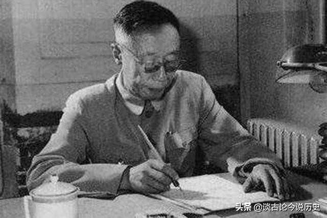 溥仪退位时，清朝有12位铁帽子王，他们没有站出来反对吗？