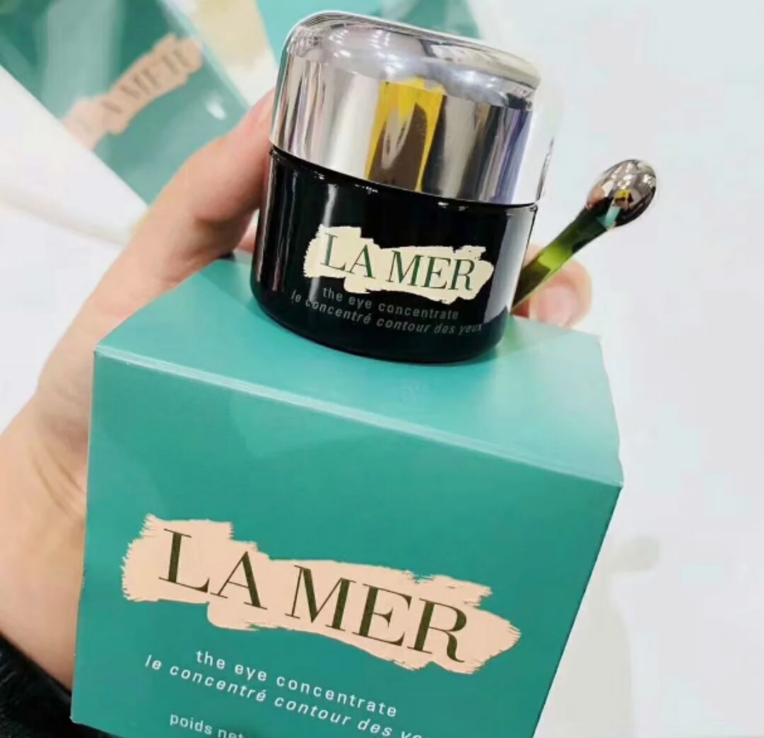 贵妇淡纹眼霜测评,兰蔻菁纯紧致眼霜好还是cpb眼霜好