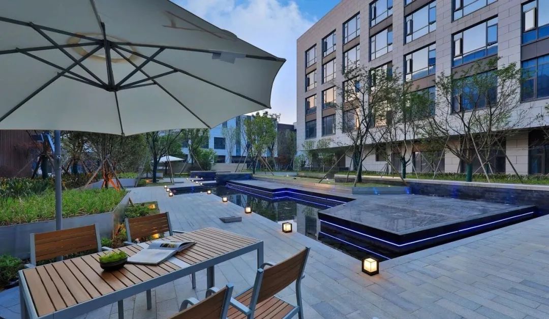 这个初冬,这个冬天来这里邂逅冰雪文化