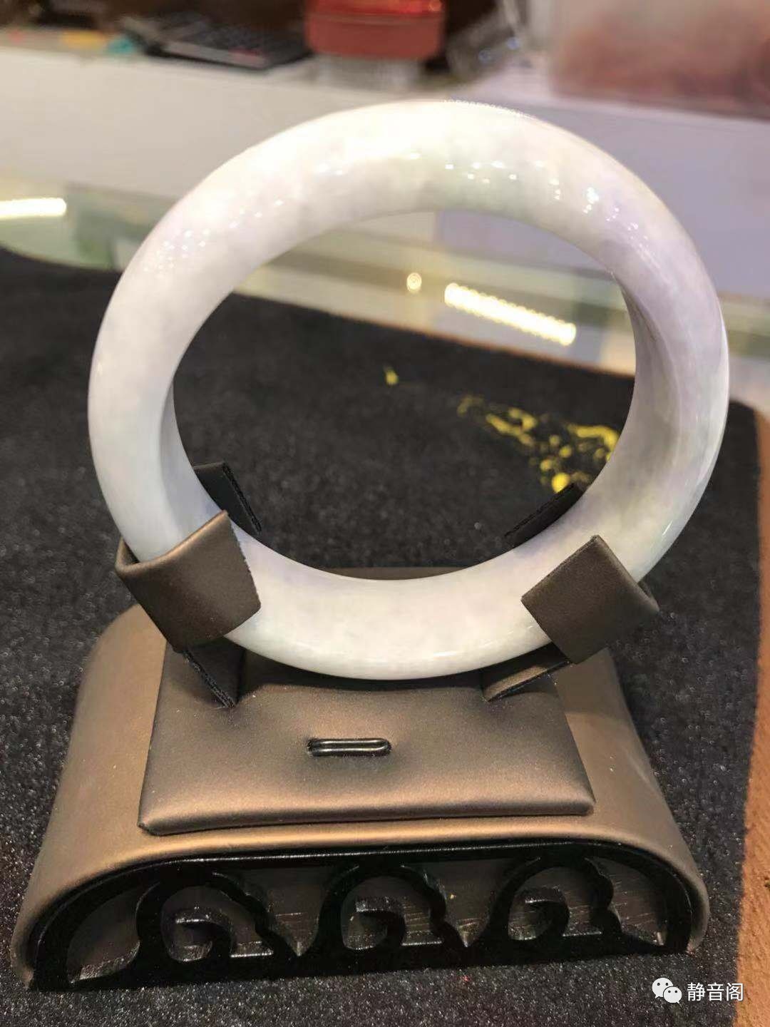 玉手镯玉挂件不戴怎么保养,玉手镯经常戴还要保养吗