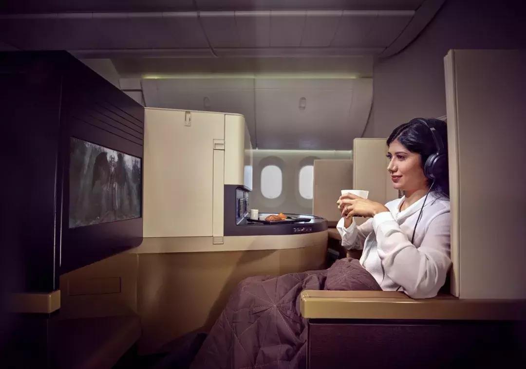 阿提哈德航空a380-800公务舱,阿提哈德航空为什么这么好