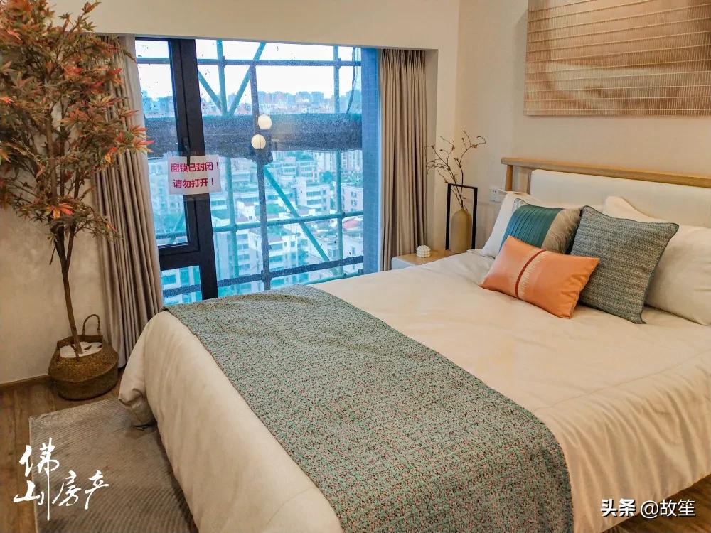 可明火,产权少10年!两盘相隔500米,价差3-4千,你选谁?