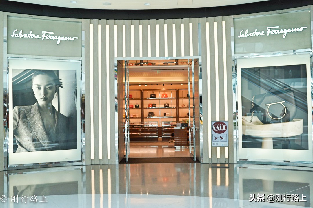 海南三亚国际免税城购物自提 (海南三亚免税城攻略)