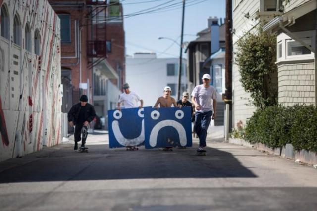 和supreme差不多的潮牌,supreme小众潮牌