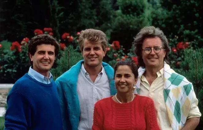 17个永远改变了时尚界的人，在2018永远离开