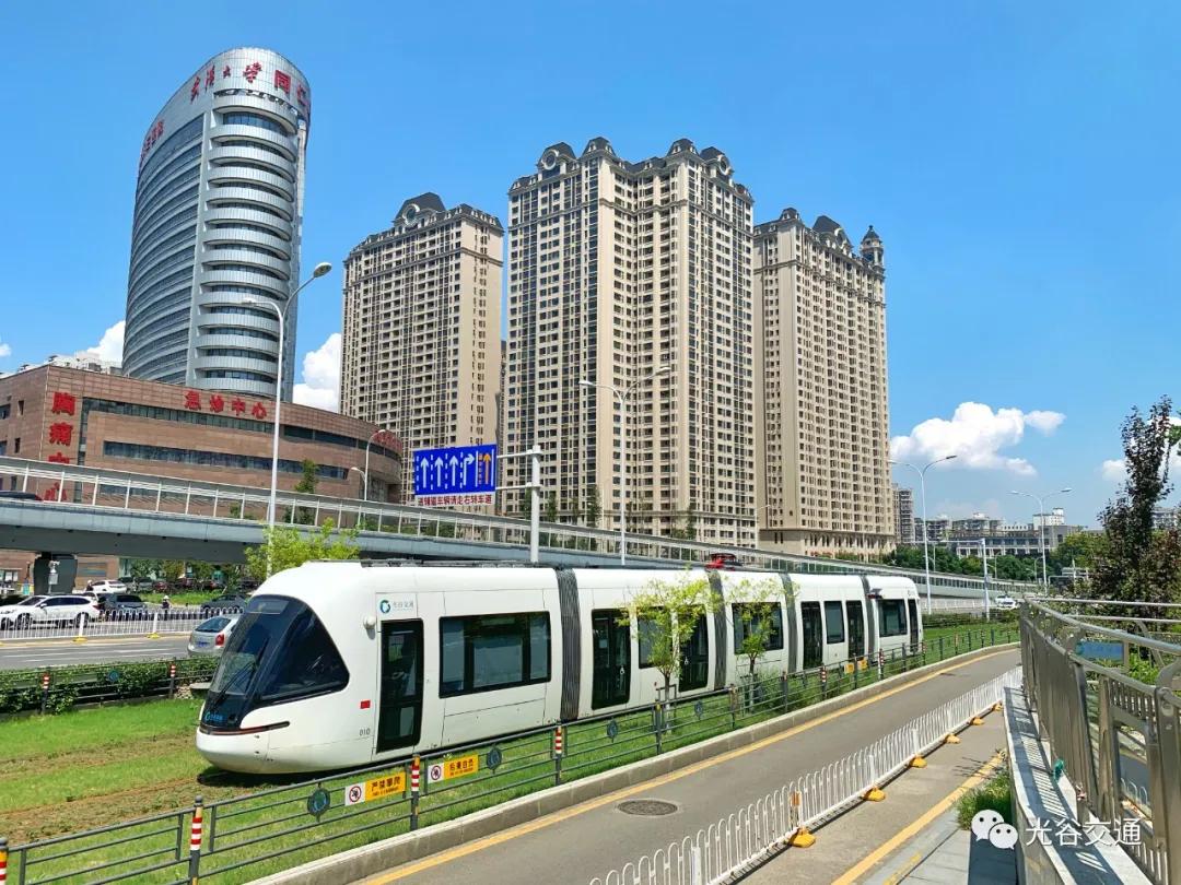 国庆期间,诚邀全国游客,免费乘“量子号”畅游美丽光谷