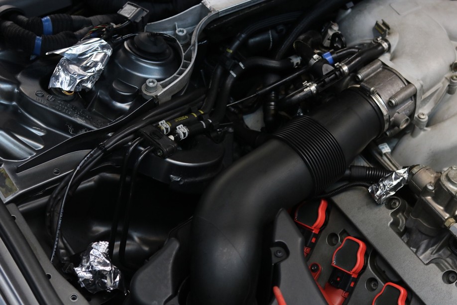 怪兽修车：修复一辆09年西装暴徒奥迪S8，当年售价200多万