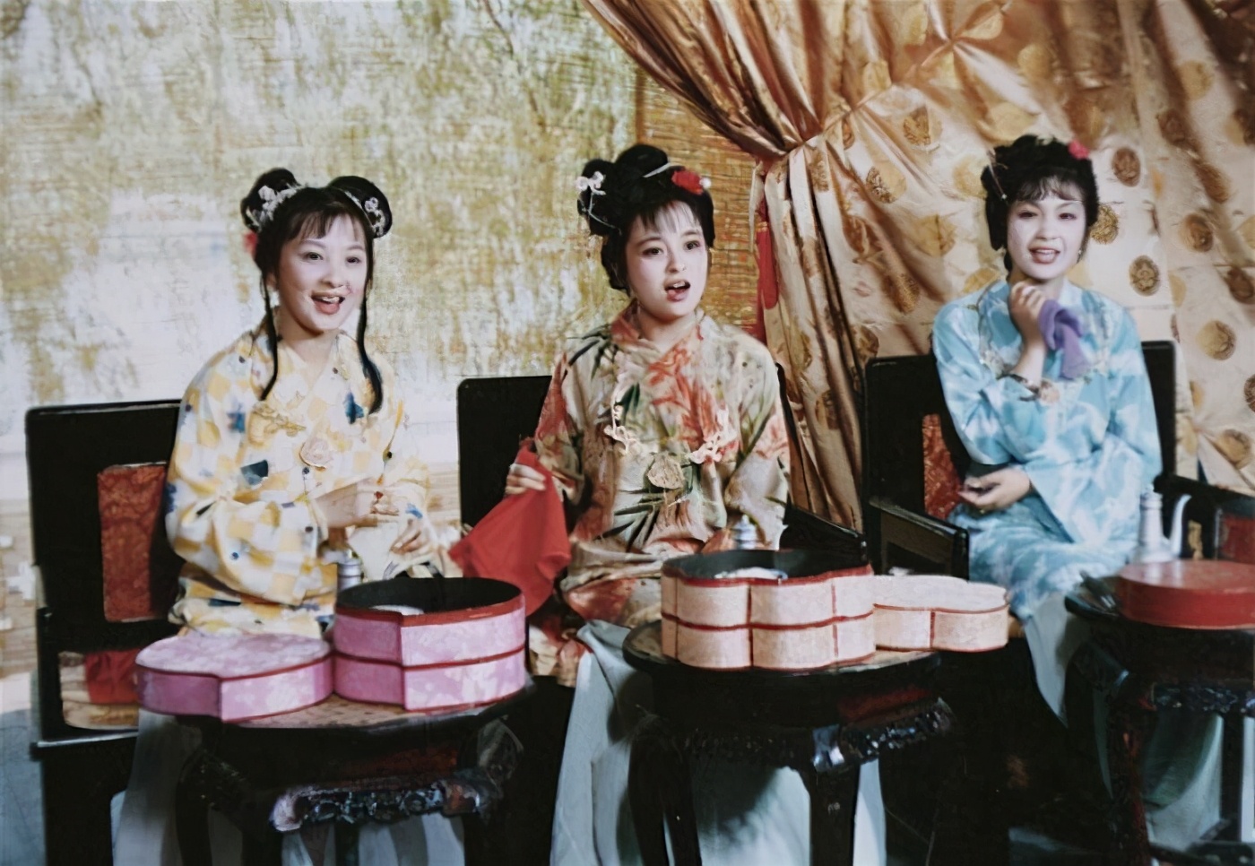 断发之乡,飞头之国,读不懂的野驴子,羞愧死贾宝玉