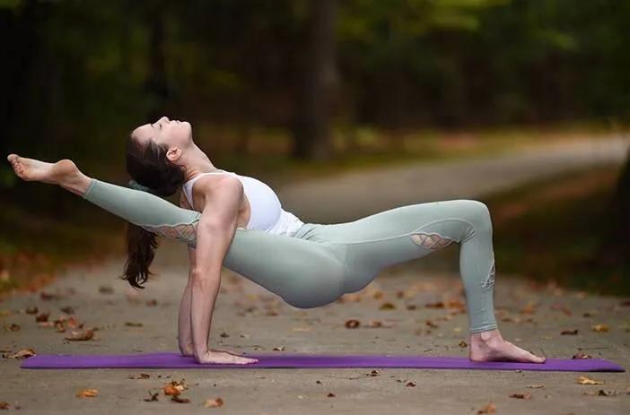 为什么那么多人在练瑜伽,为什么越来越多的人喜欢练瑜伽