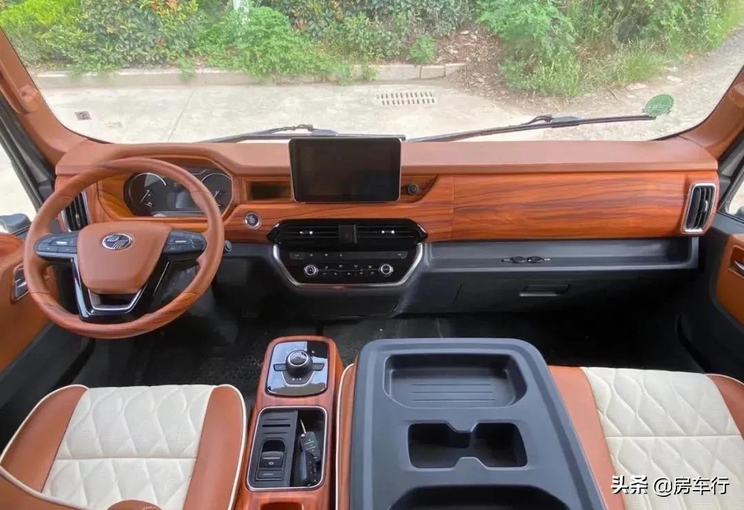 轻卡房车c型房车b型房车,房车推荐80万豪华房车c型