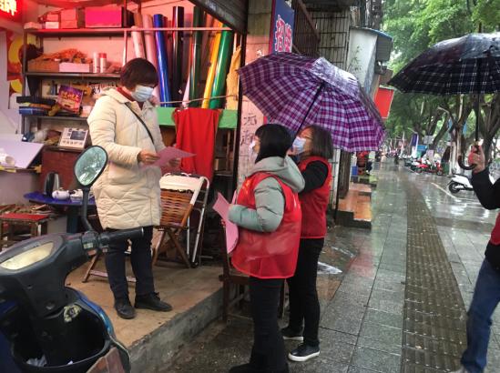 疫情防控党员志愿者冲锋在前,疫情防控志愿者冲锋在前