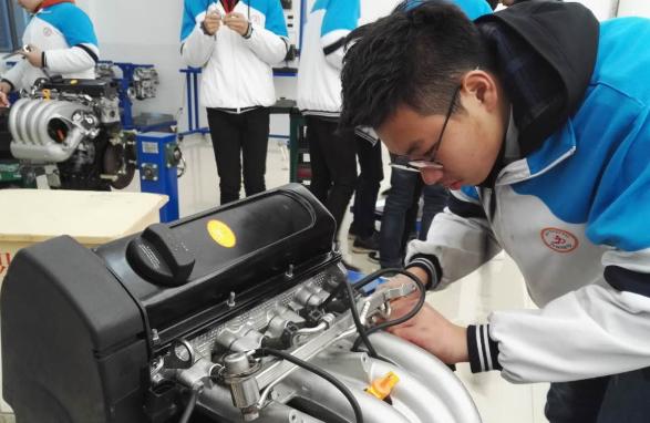 初中中考没考好可以复读什么学校,中考考不上到底能不能复读