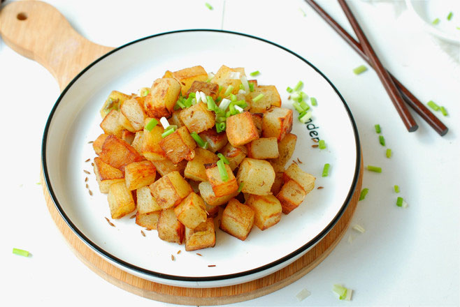 冬天土豆的各种吃法大全,一个冬天吃1000斤白菜