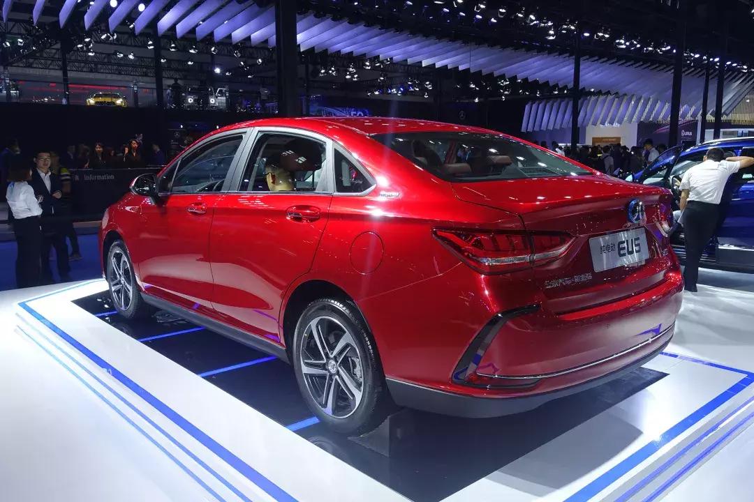 成都车展新能源车型谁领风骚,成都车展新能源汽车有哪些车