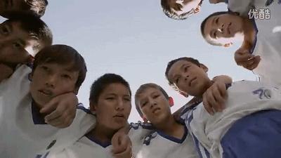 零关注，无评分，这部国产良心告诉你：没钱还谈球