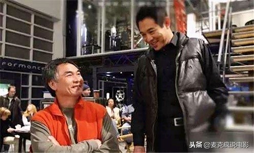 谢苗和武术冠军打戏忘招往后跑,谢苗成年打戏