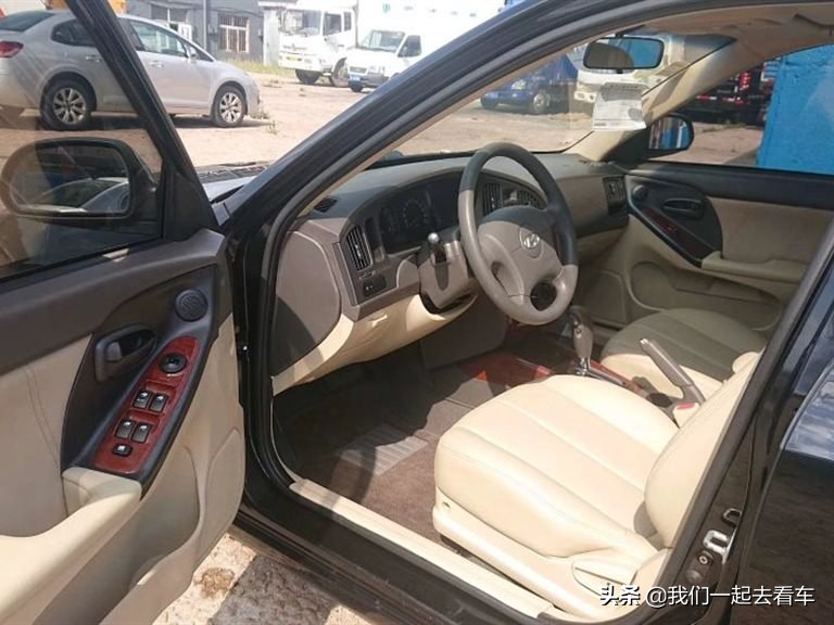 看看二手车2万左右的,07款现代伊兰特25万公里