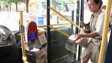 昆明坐公交地铁怎么用手机支付,昆明公交卡乘坐地铁有优惠吗