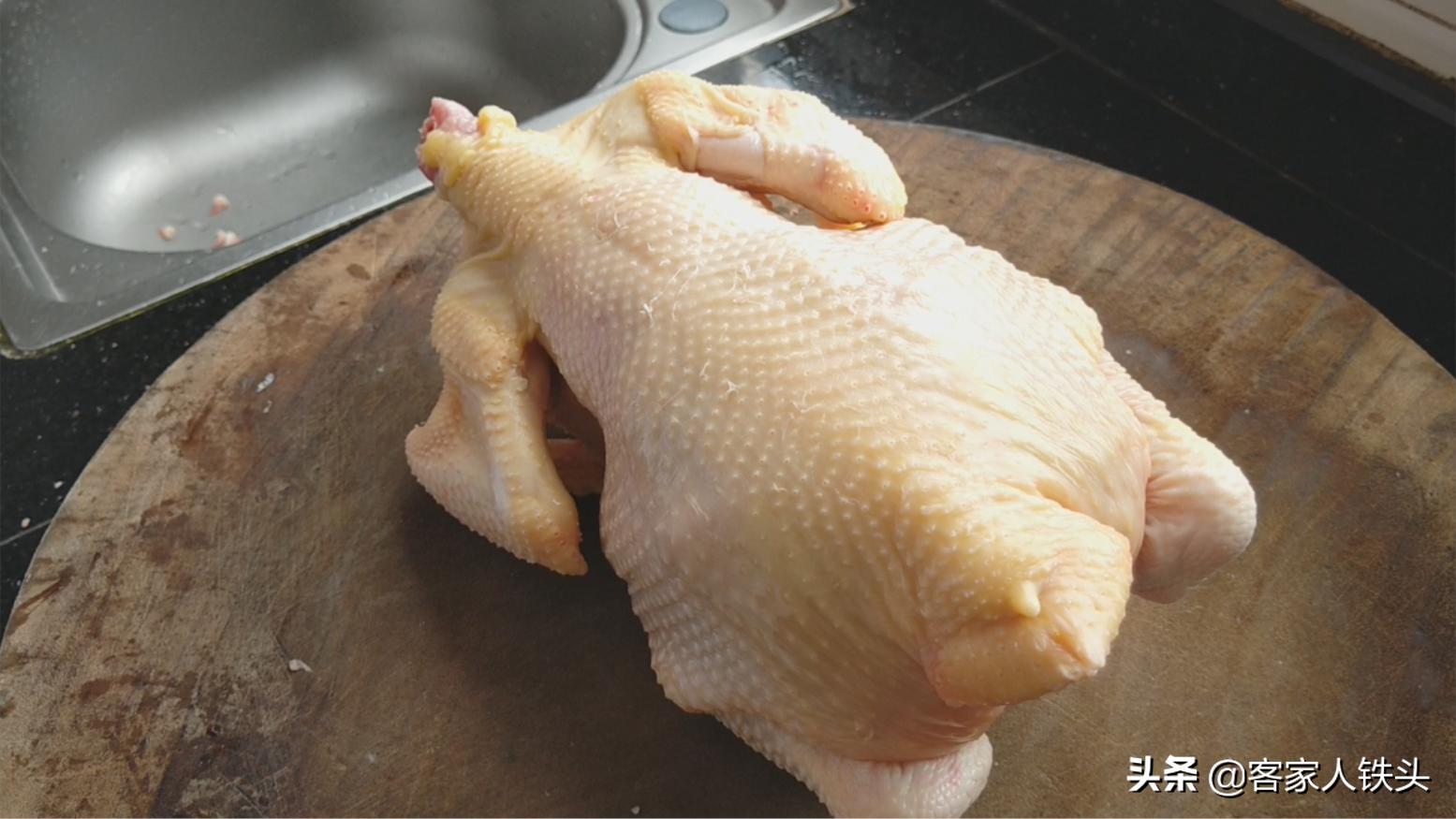 正宗客家盐焗鸡怎样做,真正的客家盐焗鸡的做法
