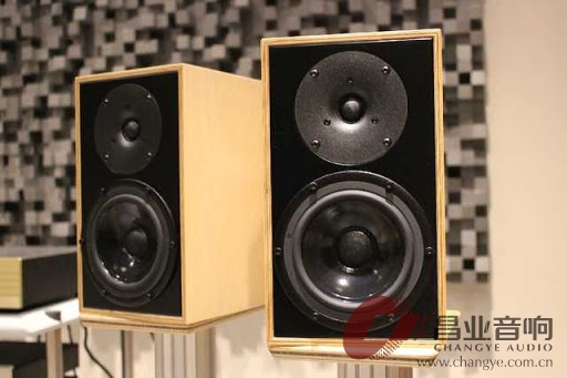 没有音染一样可以真情流露——评PenaudioLumi音箱