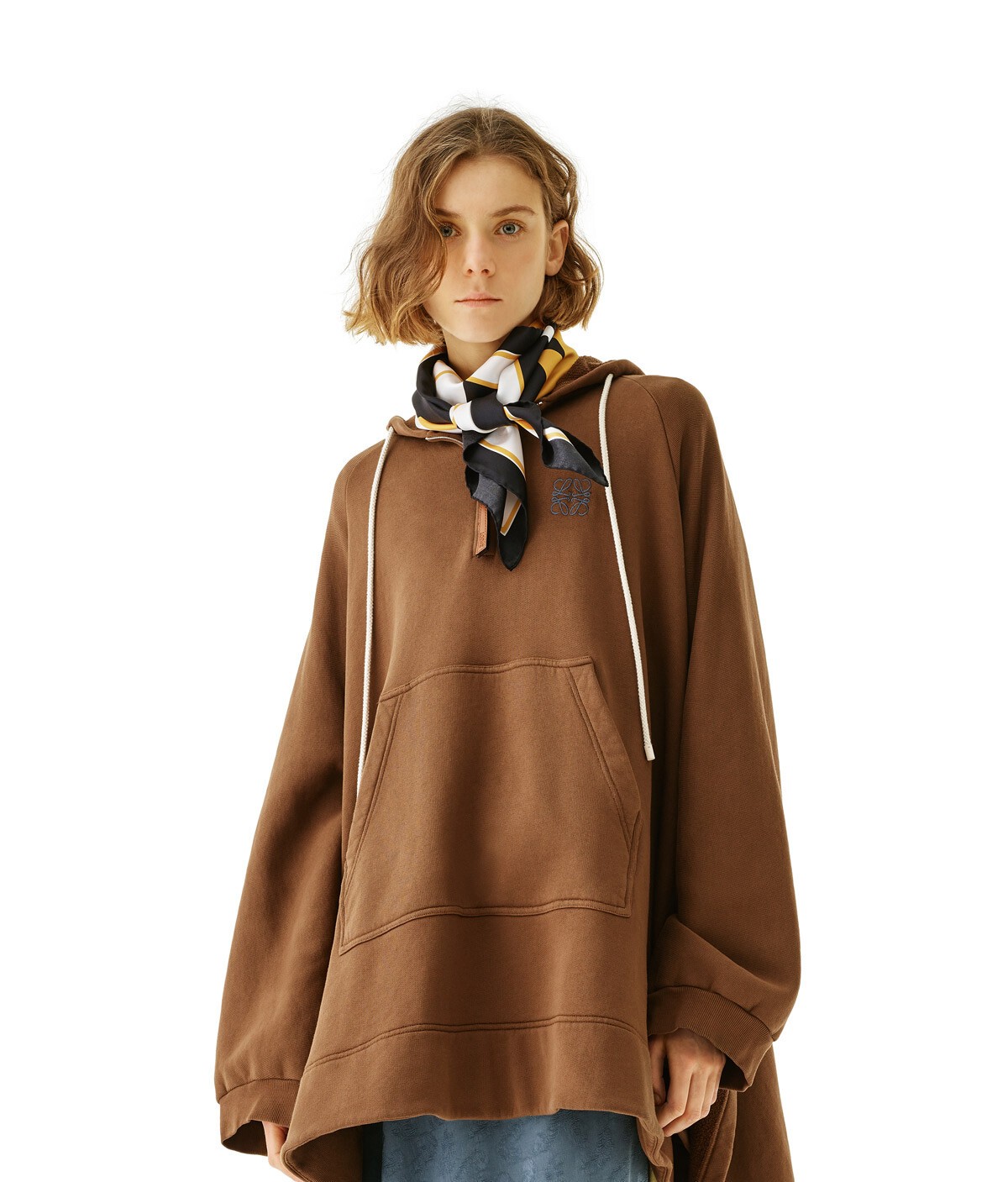 纯色卫衣简单大方,既好看又不失单调的卫衣