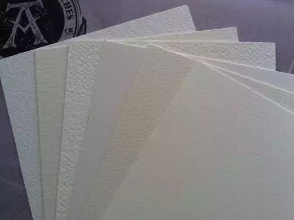 水彩初学者入门工具推荐,入门水彩工具水彩颜料