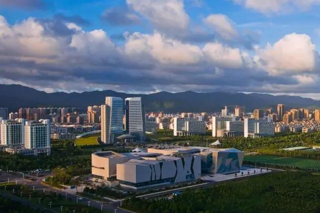 宁波的豪宅区,宁波十大繁华区