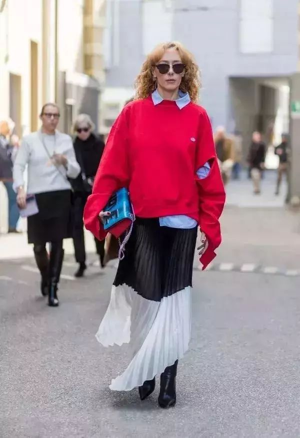 冬天的卫衣叠穿更时髦,连帽卫衣叠穿大法