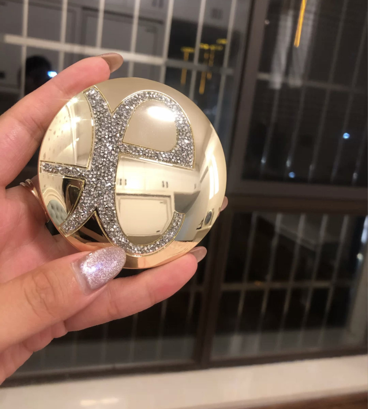 散粉中“最强王者”：E大饼有名，黛珂干口碑高，Nars更好