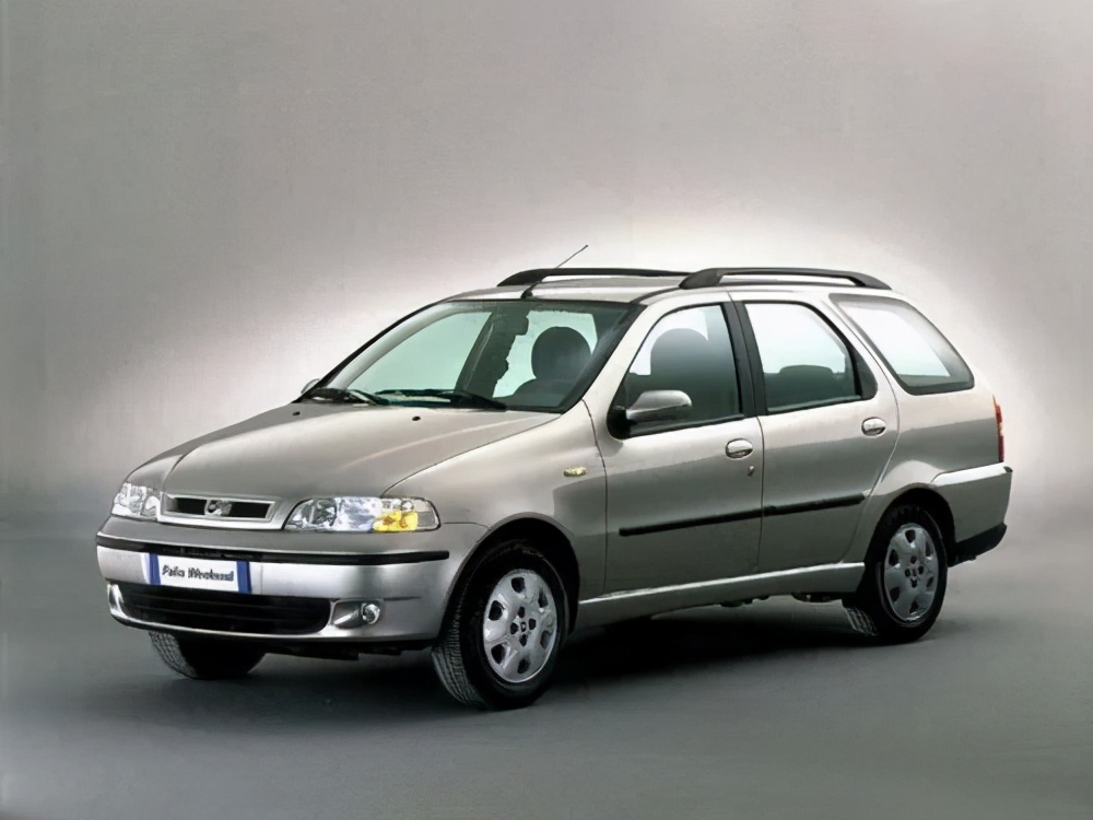 坦克300全新版本抢购,赛博坦克300回头率