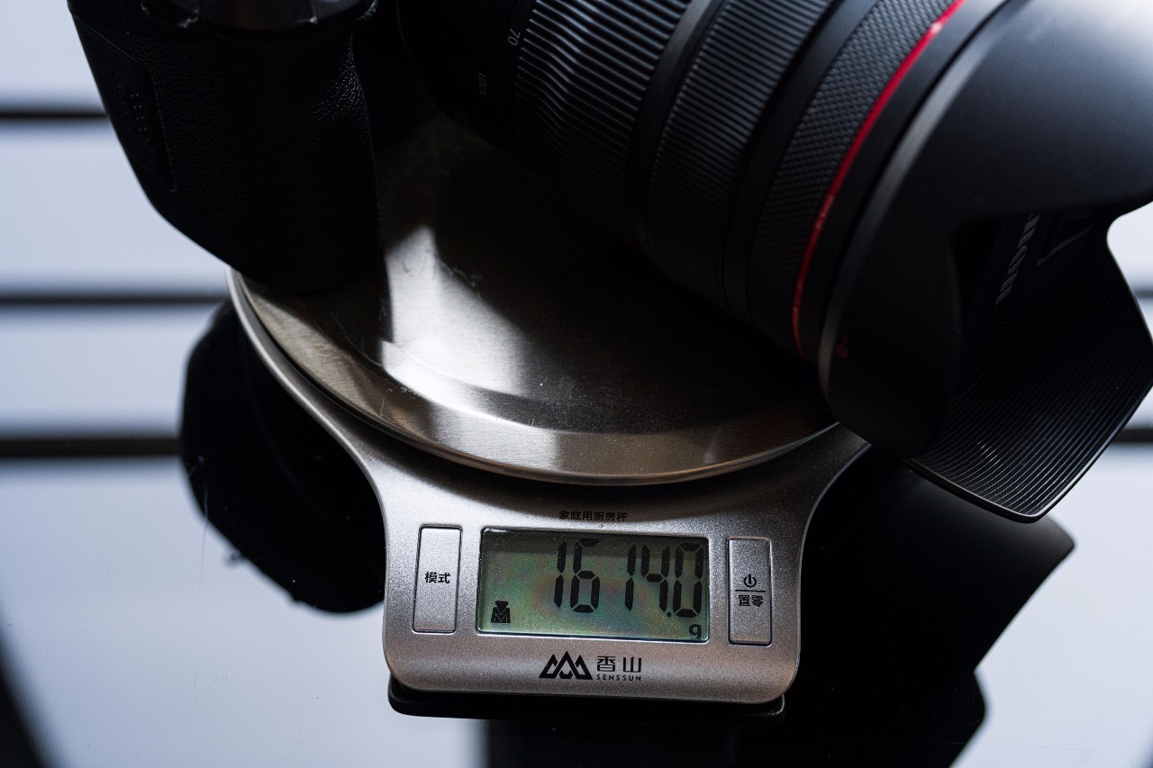 佳能rf大三元镜头2470,佳能rf24702.8防抖吗