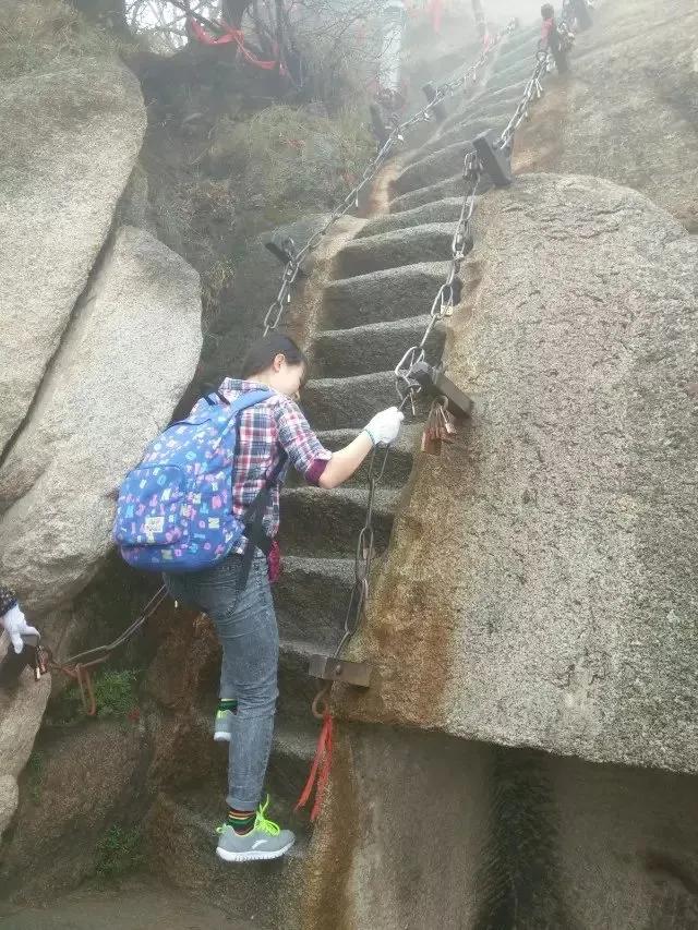 十年后农村女孩逆袭成为女总,一个农村姑娘的十年从乡村到城市