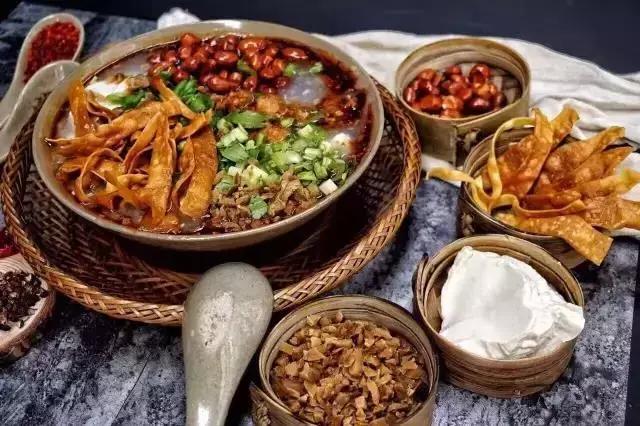 乐山大佛为何不属于石窟,乐山不止有大佛还有美食