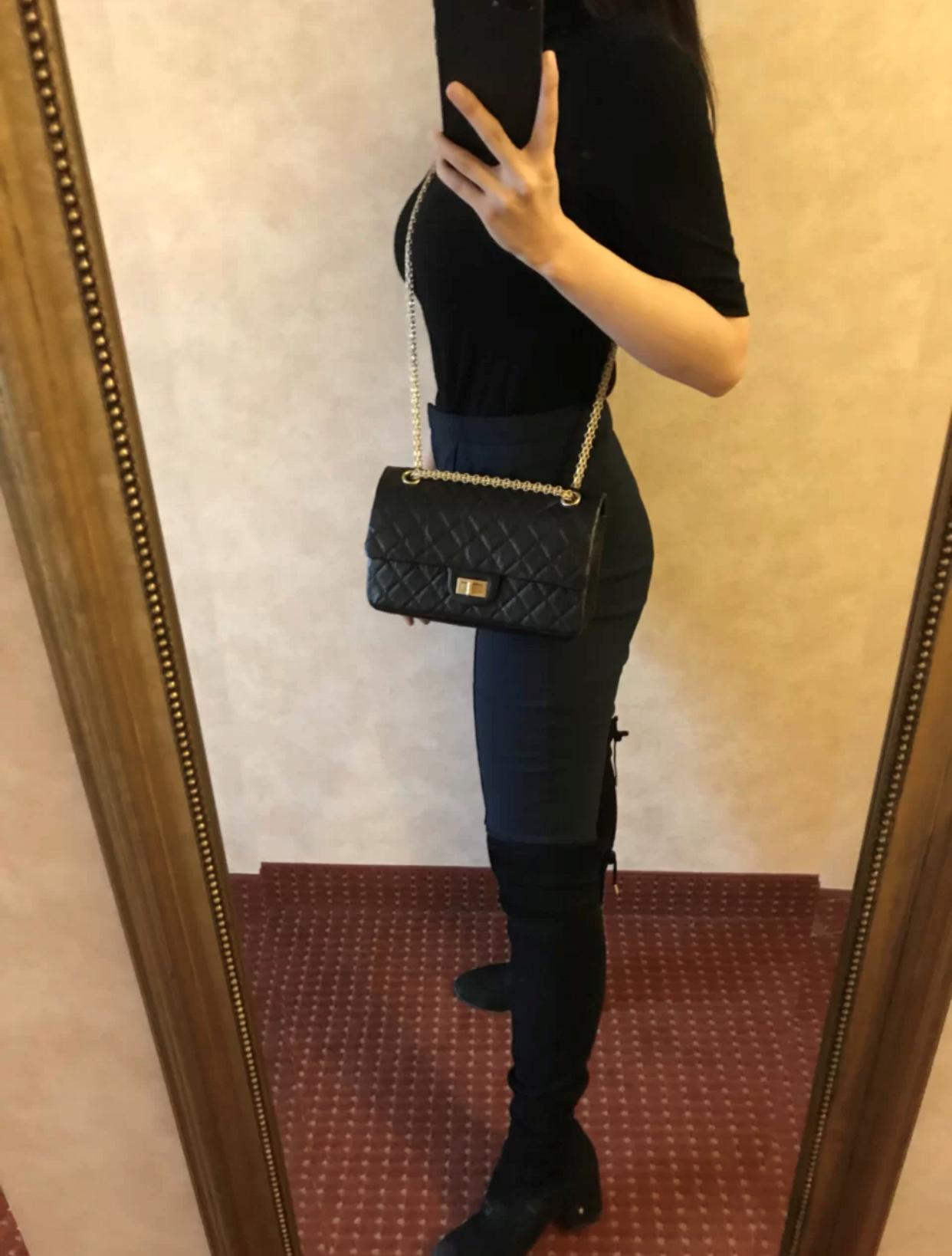 chanel2.55黑金,chanel2.55过时了么