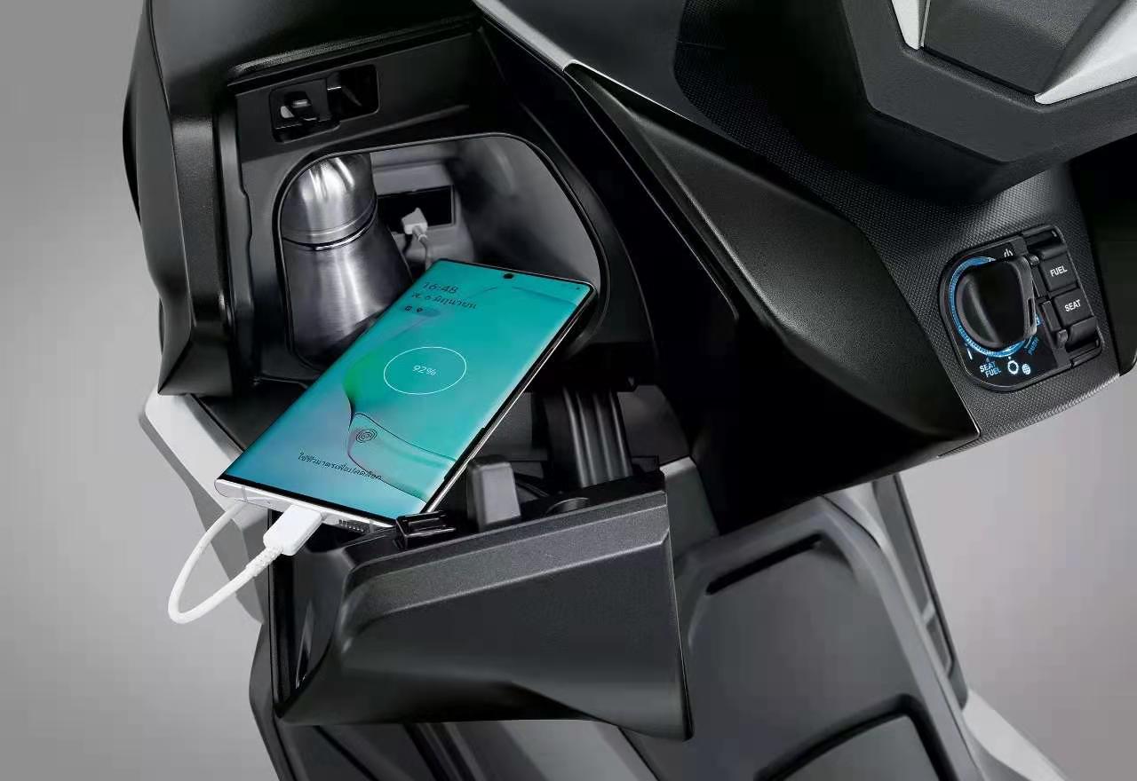 佛沙300和tmax300,本田佛沙300官方价格