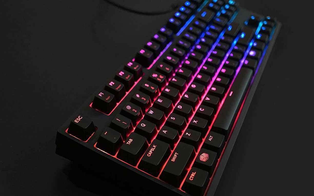 机械键盘各种轴该怎么选银轴,机械键盘新手各种轴该怎么选