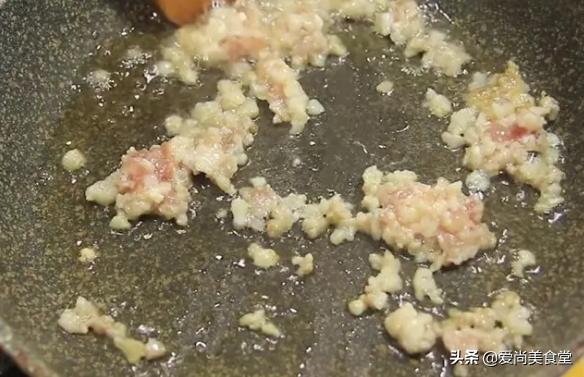 厨师长教你红烧肉末冬瓜,厨师长分享红烧冬瓜做法味道真香