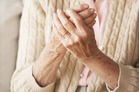 怎样预防类风湿性关节炎,类风湿关节炎手指发麻要怎么预防