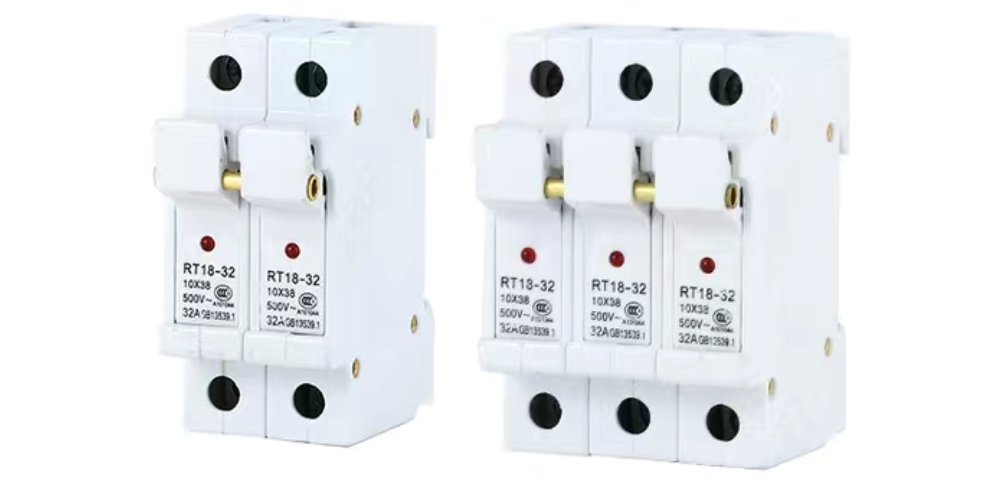 电路图中怎么看功率表,电路图中如何区分负载和电源