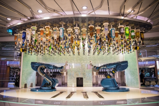 皇家加勒比海洋量子号攻略,皇家加勒比赞礼号邮轮旅游攻略