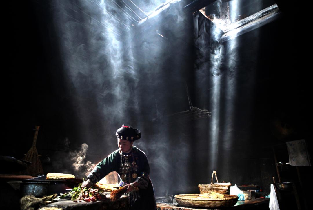 一本书一杯水一支笔,一本书一杯茶一份温暖