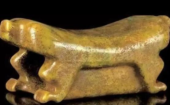 男子鉴宝为赝品专家说花一千收藏,小伙带天价玉鉴宝