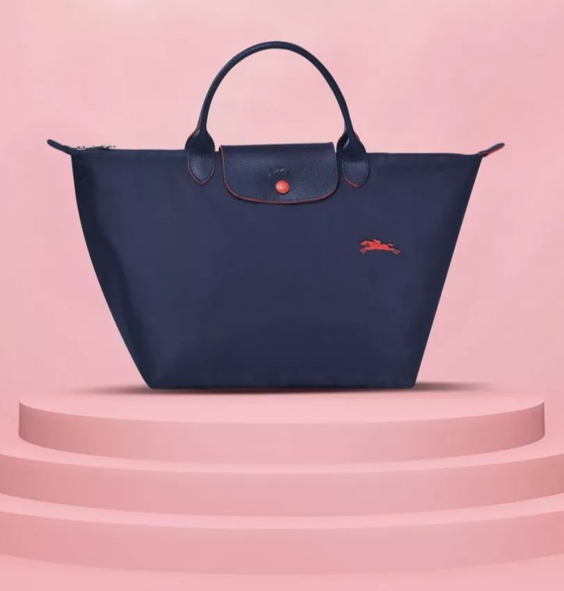 非诚勿扰成功牵手后送手表 (非诚勿扰牵手成功送名牌包包)